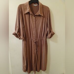 Shelby & Palmer tan/beige  button down drawstring dress sz 3x (071824C)